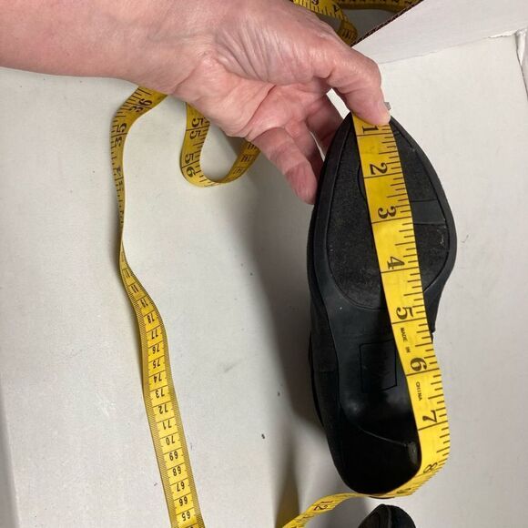 FIONI Faux Suede Ankle Booties Size 6 Black‎ - Picture 3 of 12